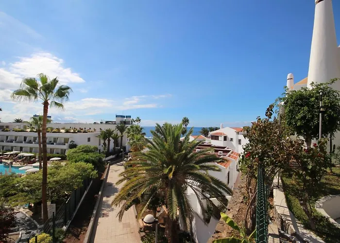 Puerto Colon Costa Adeje (Tenerife)